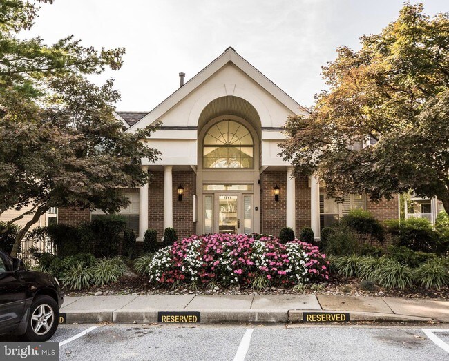 Foto del edificio - 2311 Falls Gable Ln