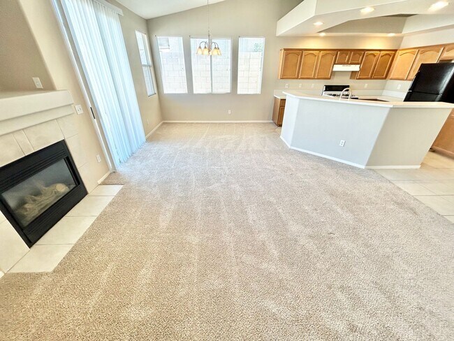 Building Photo - BEAUTIFUL 2 BEDROOM GREEN VALLEY CONDO LOCATED IN HENDERSON