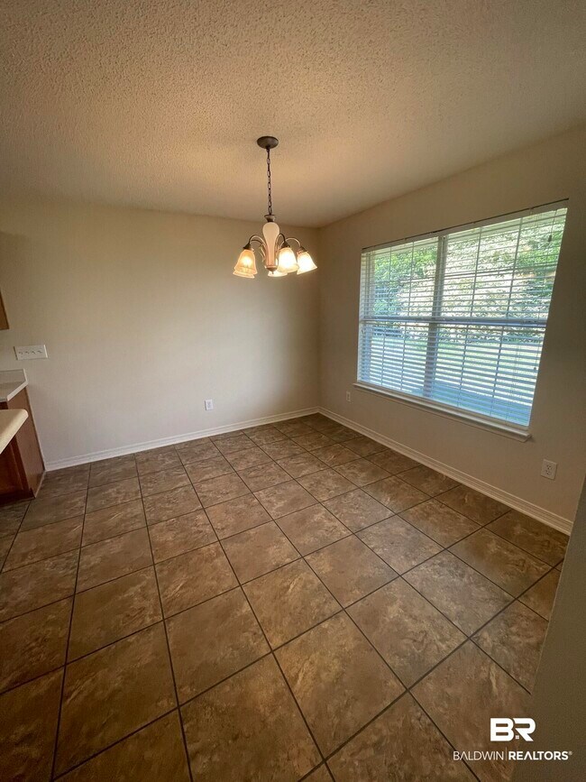 Foto del edificio - 21822 Eastbrook St