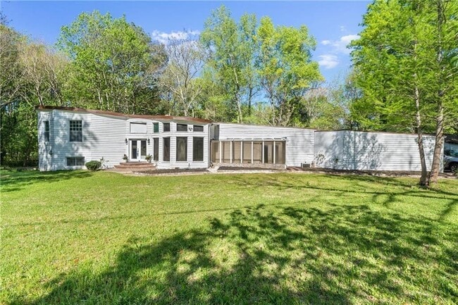 Building Photo - 115 Wilkins Rd