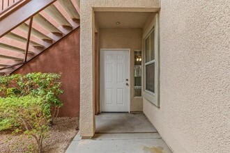 Building Photo - 1000 Duckhorn Ct