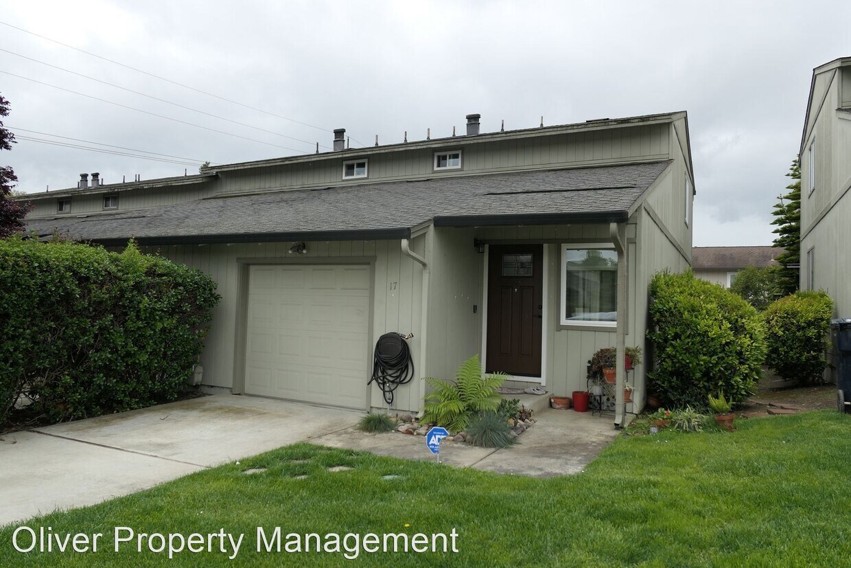 Primary Photo - 2 br, 1.5 bath House - 17 Alisa Circle