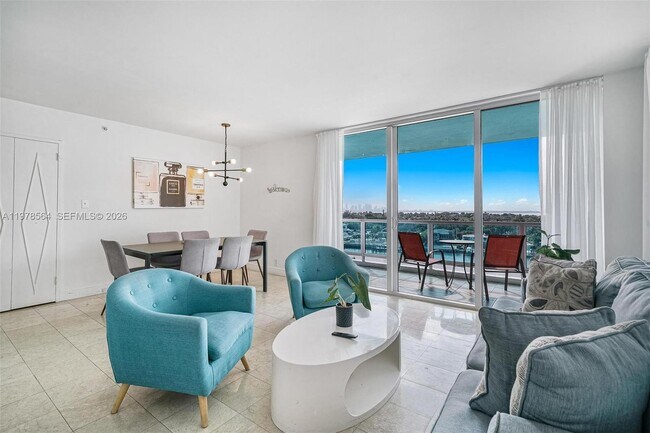 Foto del edificio - 5101 Collins Ave