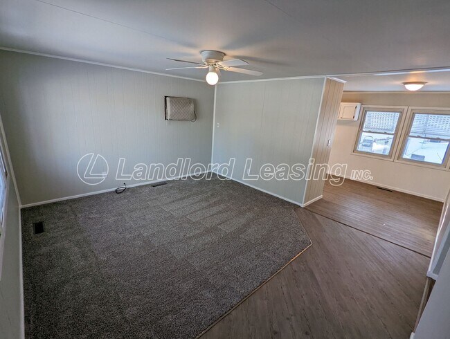 Foto del edificio - Great three bedroom ranch with updates.