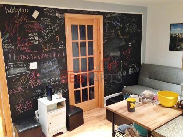 Building Photo - 189 E 3rd St