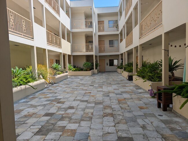 Foto del edificio - 10849 Fruitland Dr
