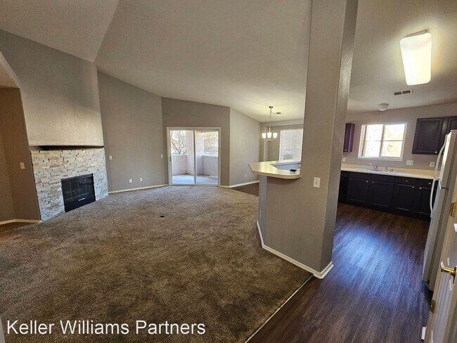 Building Photo - 3 br, 2 bath House - 3690 Strawberry Field...