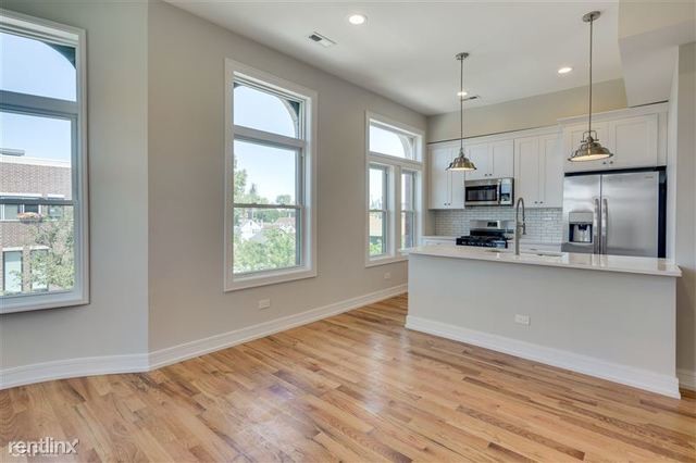 Foto del edificio - 1759 W Cullerton St