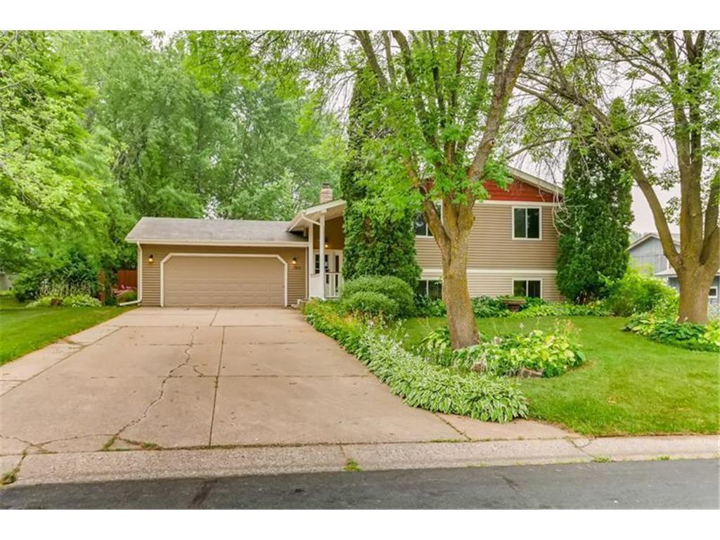 Foto principal - 17055 Honeysuckle Ln