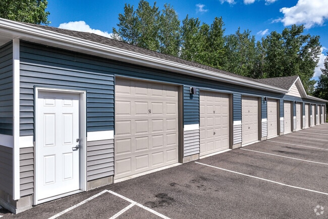 Garajes - Timberfield Apartments