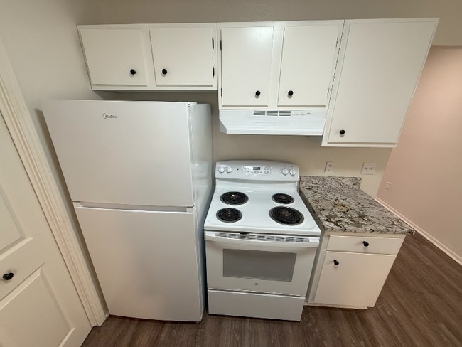 Building Photo - 4507 Coronado Ave