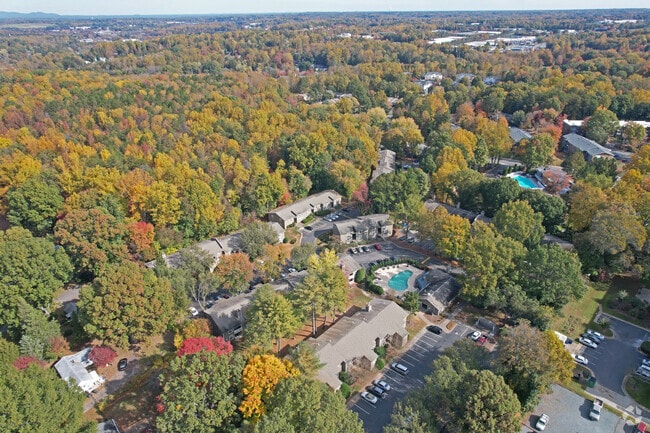 Aerial Photo - Hunt Club Apartments, LLC