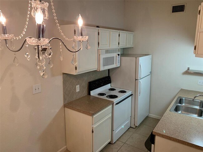 Foto del edificio - 2710 S 1st St