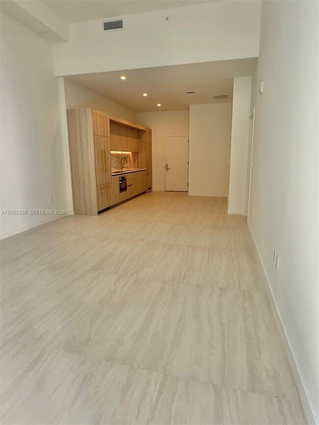 Foto del edificio - 77 SE 5th St