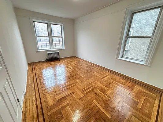 Foto principal - 0 bedroom in BRONX NY 10452