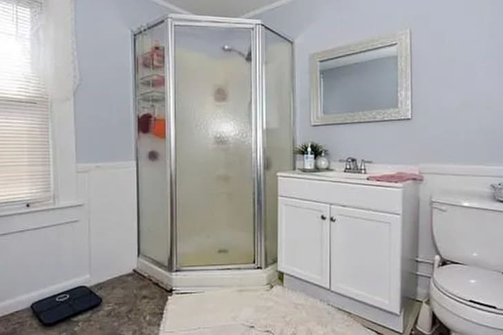 Building Photo - 973 Central St