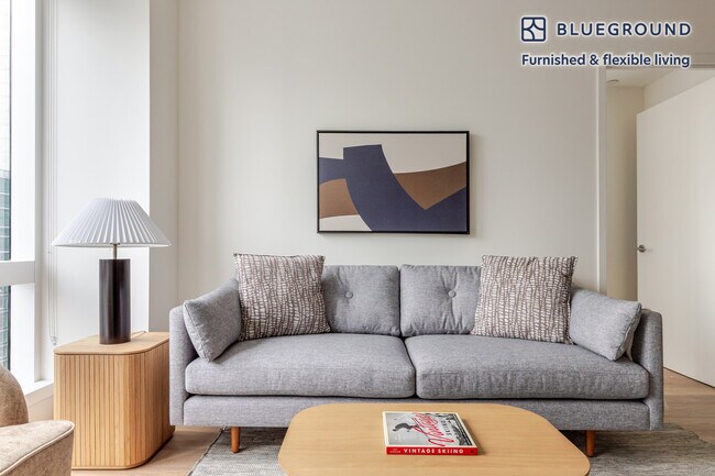 Foto del edificio - 27-01 Jackson Ave