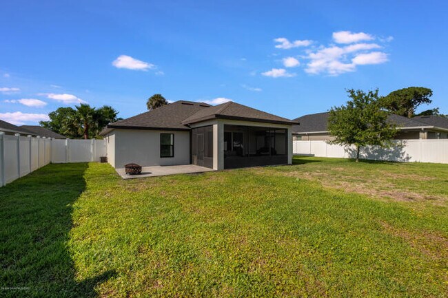 Building Photo - 2661 Ivory Way