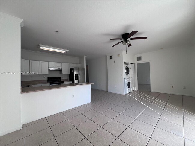 Foto del edificio - 17350 NW 67th Ave