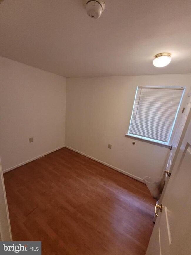 Foto del edificio - 803 N Preston St