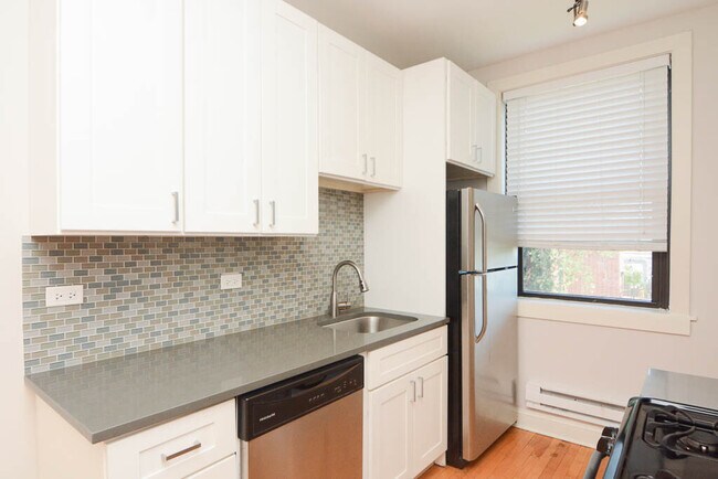 Foto del edificio - 2325 N Rockwell St