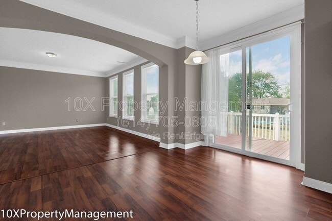 Foto del edificio - 3056 Melville St