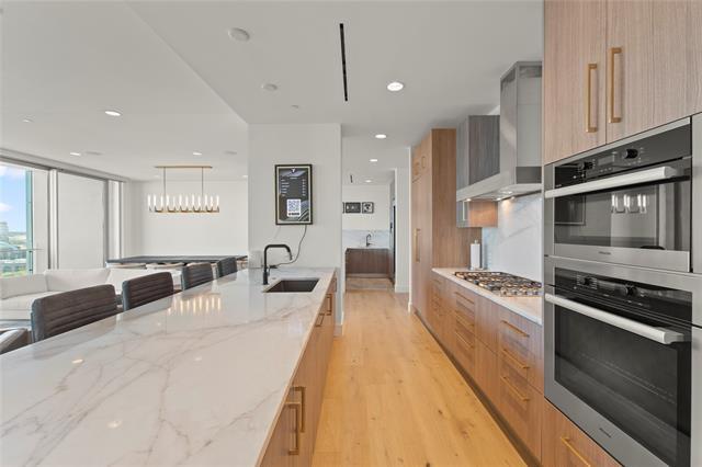 Foto del edificio - 3130 N Harwood St