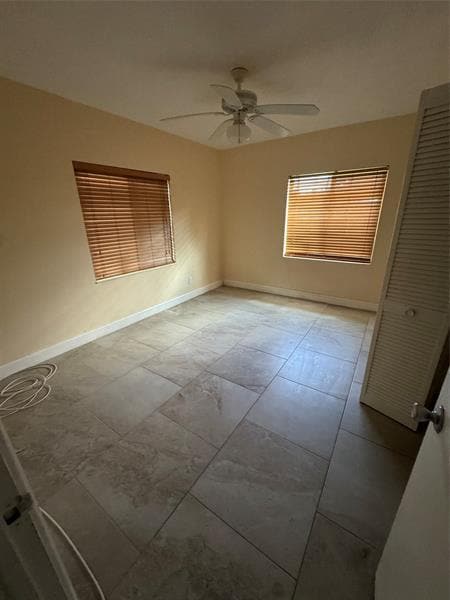 Building Photo - 212 SW 13th St