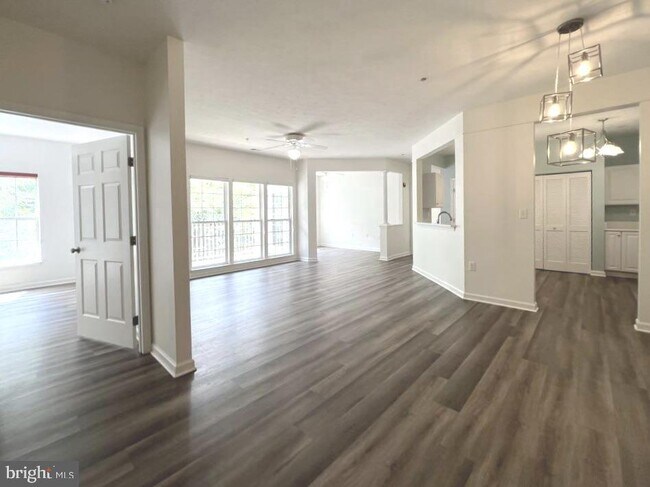 Foto del edificio - 2493 Amber Orchard Ct