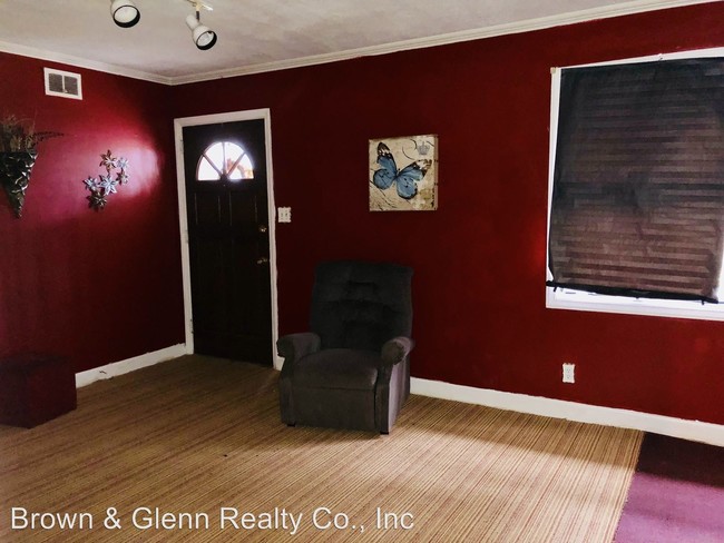 Building Photo - 3 br, 1 bath House - 3420 Barringer Dr