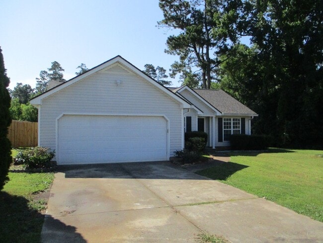 Building Photo - Great Location in Columbia County