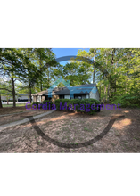 Building Photo - 66 Clay St