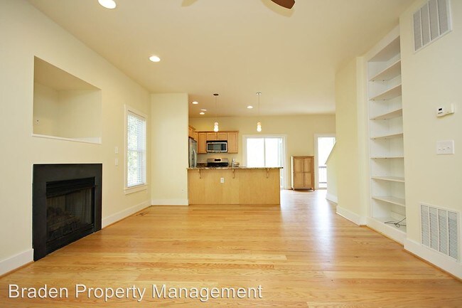 Building Photo - 3 br, 2.5 bath House - 420 Woodhaven Court