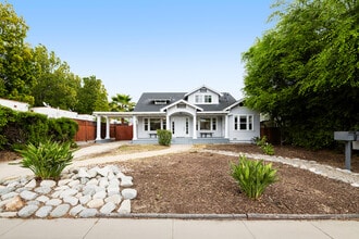 Building Photo - 1770 N Sierra Bonita Ave