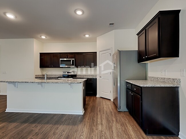 Foto del edificio - 114 Orion Way