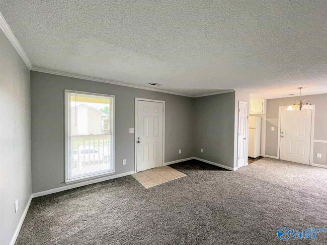 Foto del edificio - 4417 Torrance Dr NW