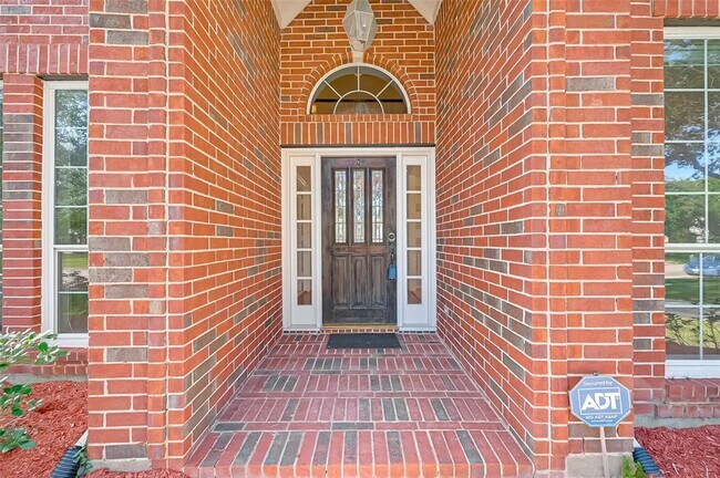 Foto del edificio - 7015 Emerald Glen Dr