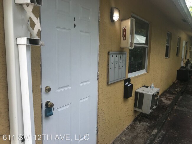 Foto del edificio - 545 SW 13th Ave
