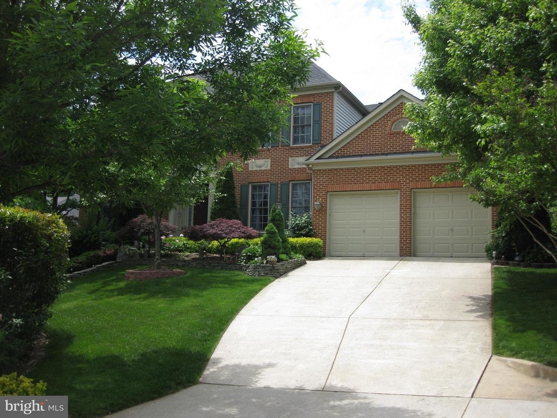 7901 Tysons Executive Ln, Dunn Loring, VA 22027 House Rental in Dunn