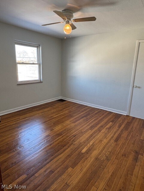 Foto del edificio - 455 E 200th St