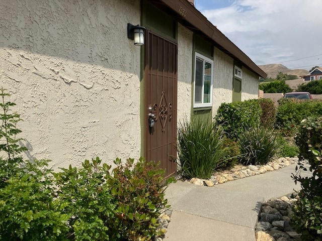 Building Photo - 1333 Vista Serena Ave