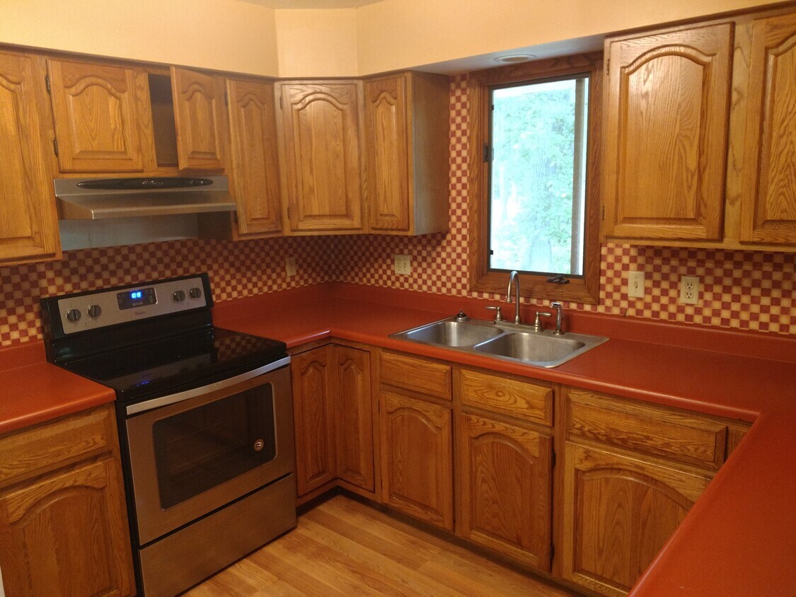 2930 Acorn Ln NE, Bemidji, MN 56601 House Rental in Bemidji, MN