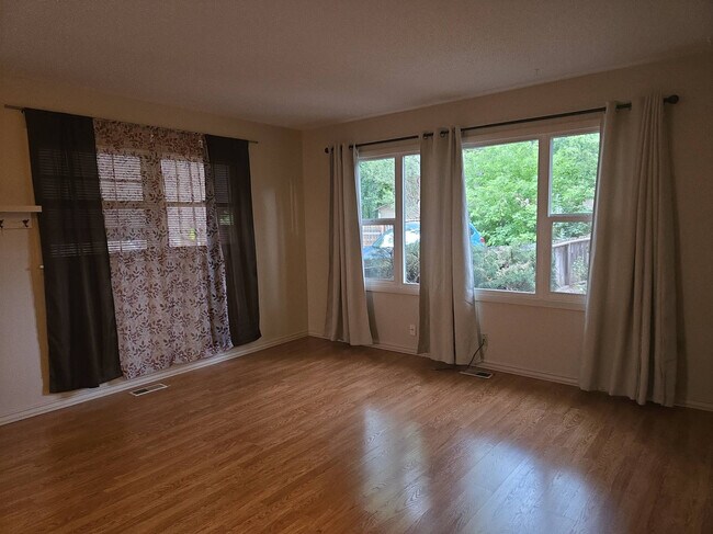Foto del edificio - 1316 N Arcadia St