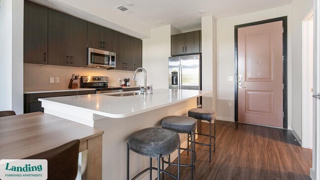 Foto del edificio - 14015 Univ Pass