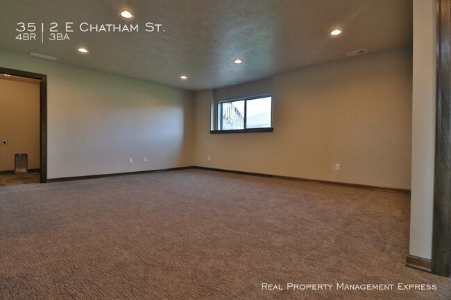 Building Photo - 3512 Chatham St
