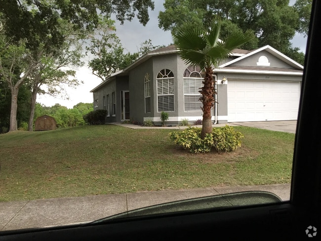 Building Photo - 7808 Lakeside Woods Dr
