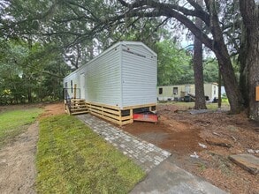 Building Photo - 147 Cherrie Murrell St