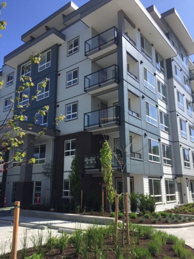 Building Photo - 1514 McCallum Rd