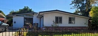Building Photo - 728 Lakebird Dr