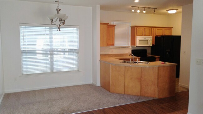 Comedor/cocina - 15 Mill Creek Loop